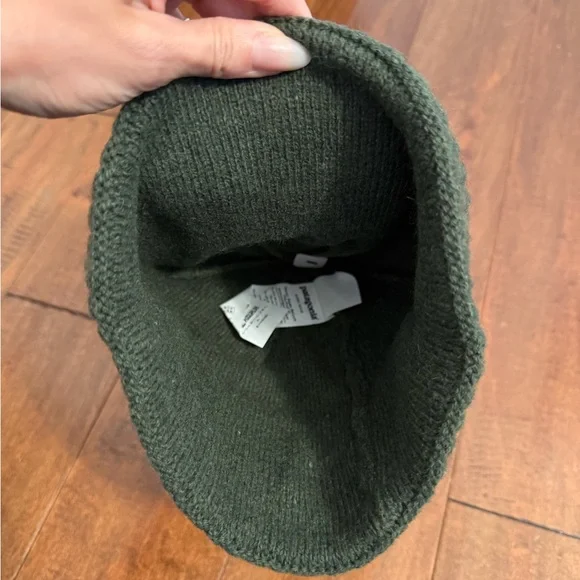 Patagonia Green Brodeo Logo Beanie Winter Hat - Picture 4 of 10
